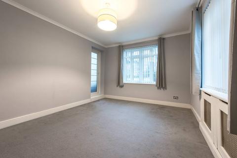 3 bedroom flat to rent, Brook Lodge, Golders Green, London, NW11