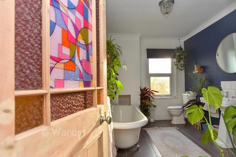 3 bedroom terraced house for sale, Rochester Street, Chatham ME4