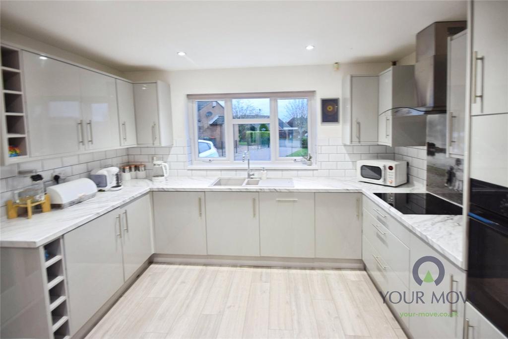 Kitchen Day Room