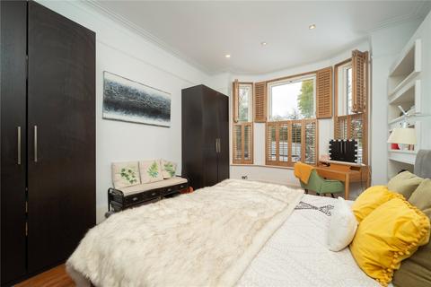 undefined, Gap Road, Wimbledon, London, SW19