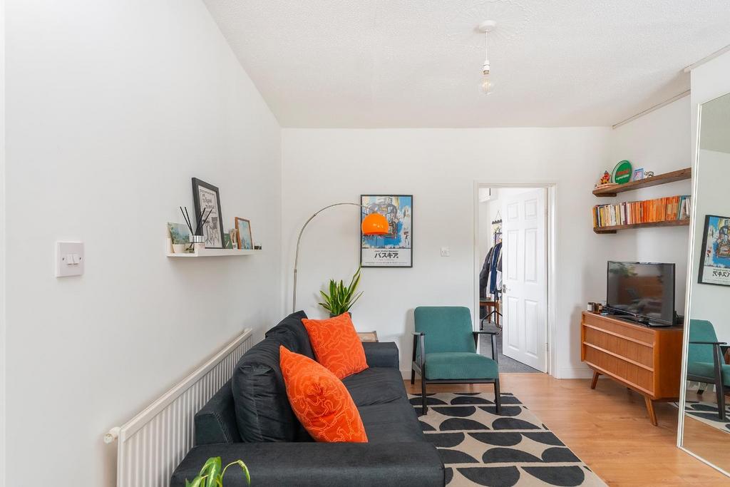 9 A1 ARBR - Living Room C.jpg