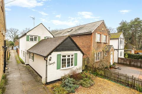undefined, Horsell Birch, Surrey GU21