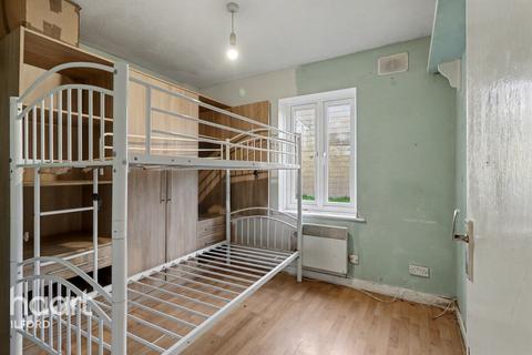 undefined, Forsythia Close, ILFORD