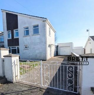 Leonardston View, Neyland, Milford Haven, Pembrokeshire. SA73 1ED