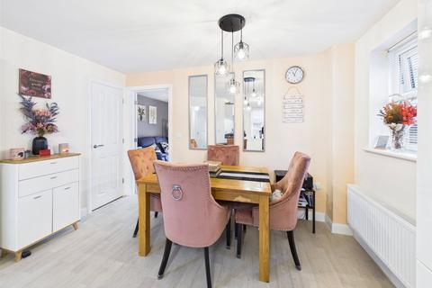 undefined, Pipit Close, Hardwicke, Gloucester, Gloucestershire, GL2