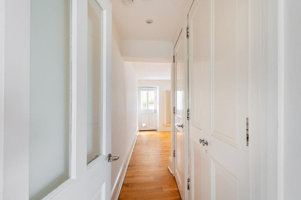 1 C0 ATHS - Hallway A.jpg