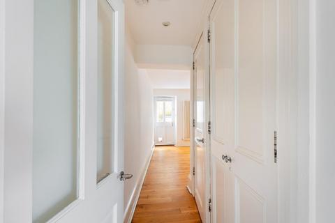 undefined, Camden Terrace, Cliftonwood
