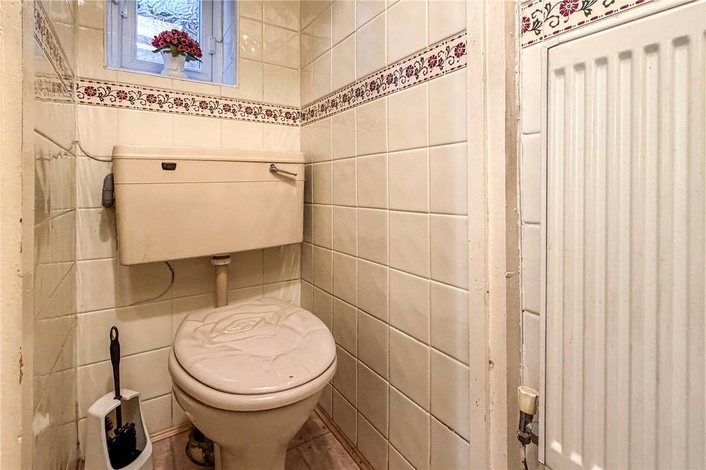 Toilet