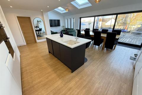 undefined, Mill Hill Road, Irby, Wirral