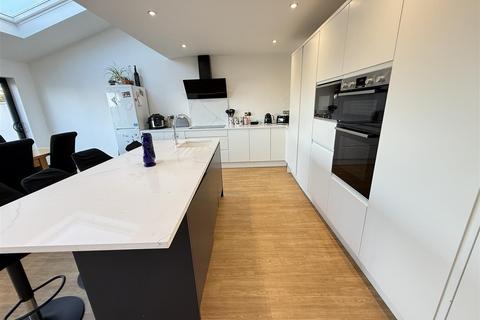undefined, Mill Hill Road, Irby, Wirral