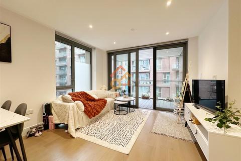 undefined, Flat Share-Chartwell House, 4 Palmer Road, London SW11