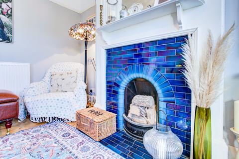 4 bedroom semi-detached house for sale, Madeira Avenue, Leigh-on-sea, SS9