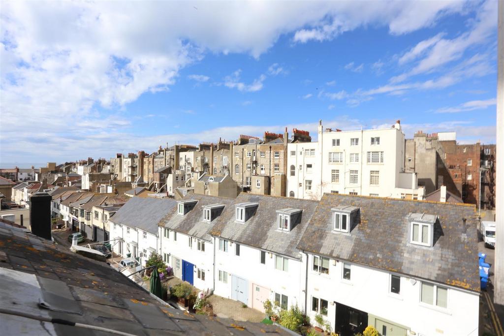 5 Upper Market Street (11).jpg