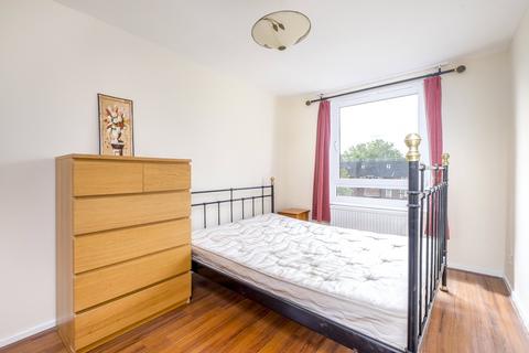 undefined, Reedham Close, Tottenham Hale, London, N17