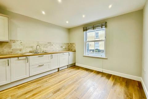 3 bedroom detached house for sale, Rowan Way, Pontypool NP4