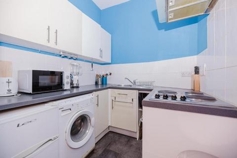 undefined, 0779L Smithfield Street, Edinburgh, EH11 2PJ