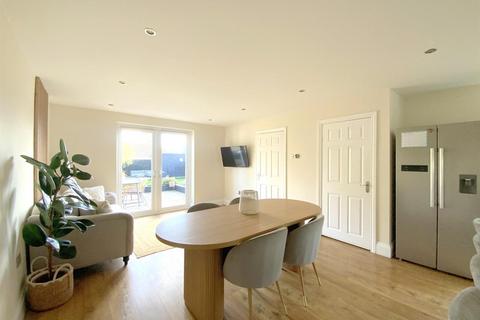 3 bedroom semi-detached house for sale, Waltham Road, Scartho