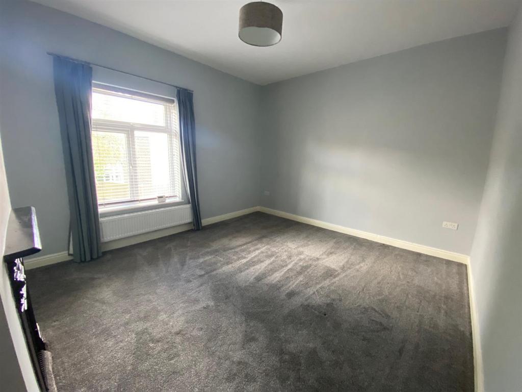 BEDROOM.png