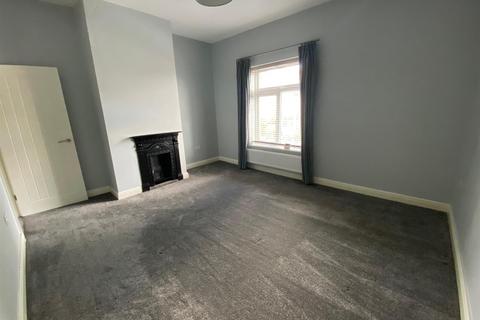 2 bedroom terraced house for sale, Thornhill Ave, Lindley, Huddersfield