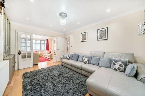 5 bedroom semi-detached house for sale, Village Way, Pinner HA5