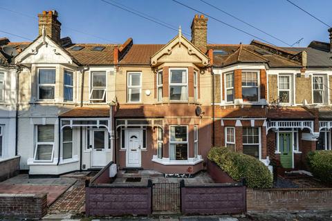 Links Road, London SW17