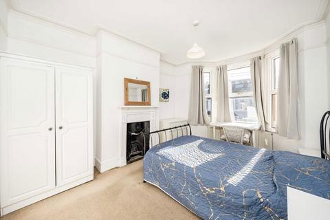 undefined, Links Road, London SW17