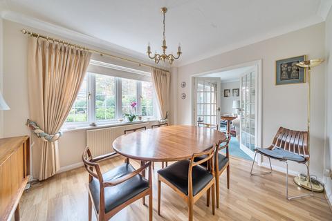 undefined, Woodland Grove, Weybridge, KT13