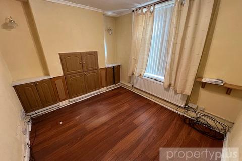 undefined, Howard Street, Treorchy, Rhondda Cynon Taff, CF42