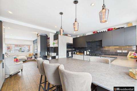 undefined, Tallis Way, Borehamwood WD6