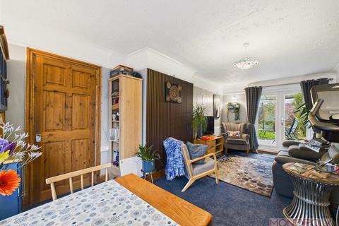2 bedroom semi-detached house for sale, Poplar Avenue, Gresford, Wrexham