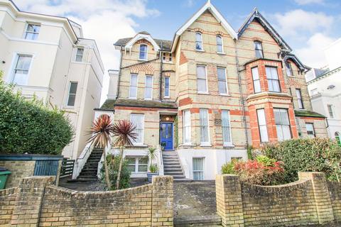 Flat , Castle Hill Avenue, Folkestone