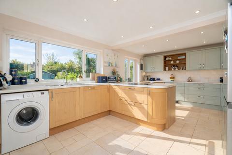 4 bedroom detached house for sale, Greenways, Bow Brickhill, Milton Keynes, MK17