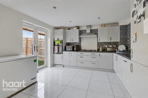 undefined, Peregrine Way, BEDFORD