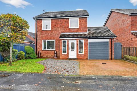 3 bedroom detached house for sale, Dalmally Close, York