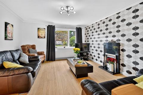 3 bedroom detached house for sale, Dalmally Close, York