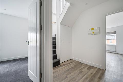 undefined, High Street, Berkshire RG45