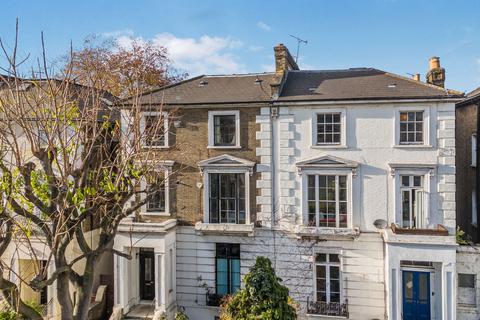 2 bedroom flat for sale, Camden Road, London NW1