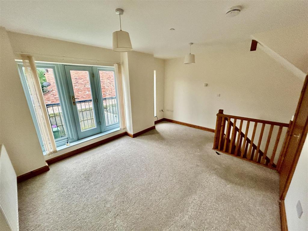 Lounge1.JPG