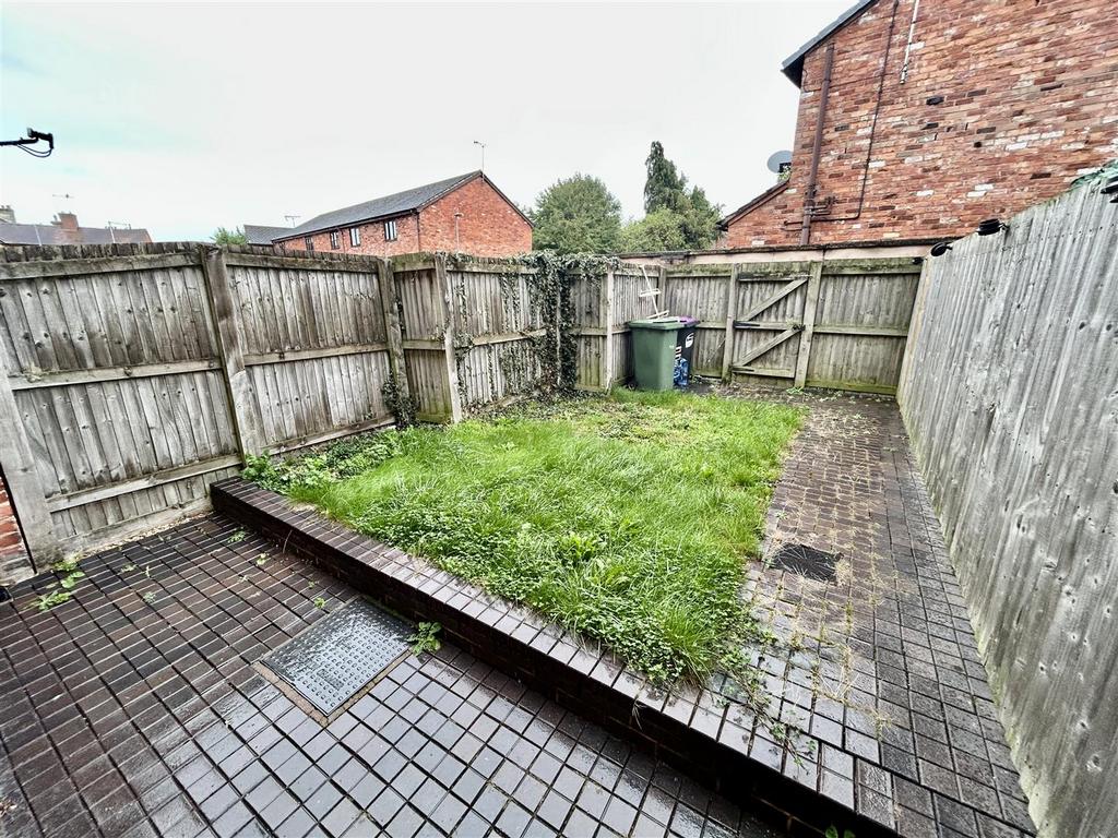 Garden.JPG