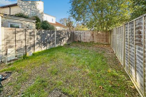 1 bedroom in a house share to rent, Soundwell Road, Bristol BS16