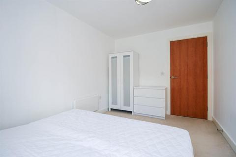 undefined, Sinope, 26 Ryland Street