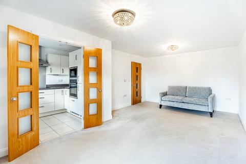 1 bedroom retirement property for sale, Eleanor House, St. Albans AL1