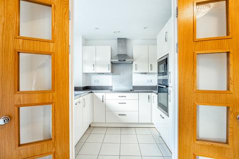 1 bedroom retirement property for sale, Eleanor House, St. Albans AL1