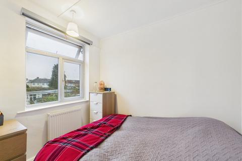 undefined, Hounslow Road, Hanworth, Feltham, Middlesex, TW13