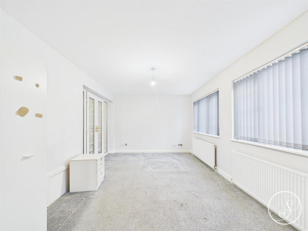 Second sitting room