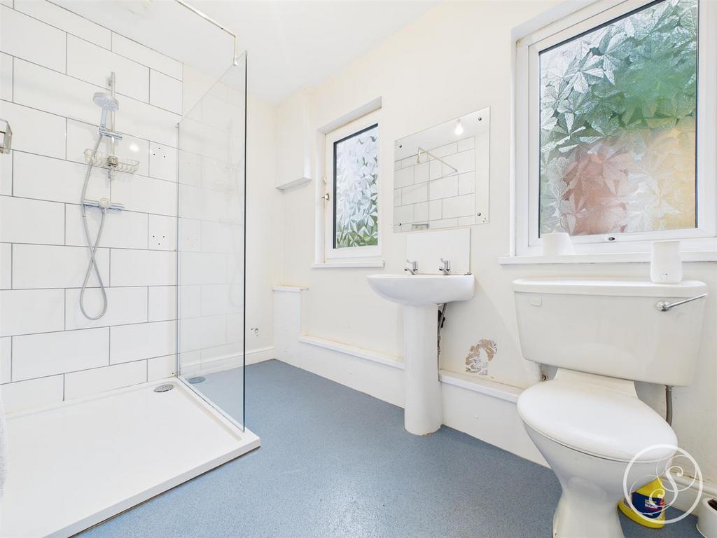 Downstairs shower room
