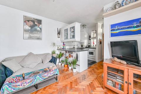 1 bedroom flat for sale, Hartington Court, Lansdowne Way, Stockwell, London, SW8