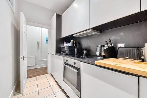 undefined, Green Lanes, Enfield, London, N21