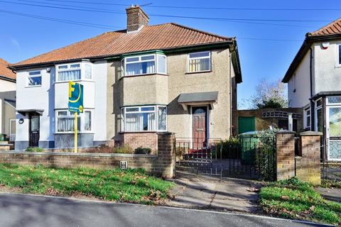 The Harebreaks, Watford, WD24