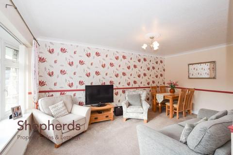 2 bedroom semi-detached bungalow for sale, Windsor Close, Cheshunt EN7